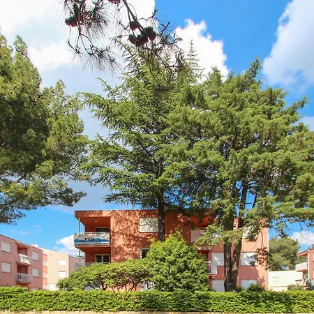 Cozy Nur 80 Meter Zum Strand Mit Meerblick, Privatparkplatz - Hundefreundlich Karpinjan