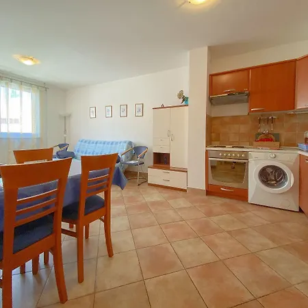 Cozy Nur 80 Meter Zum Strand Mit Meerblick, Privatparkplatz - Hundefreundlich