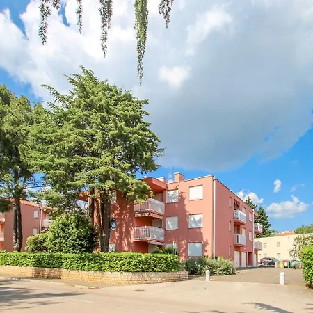 Cozy Nur 80 Meter Zum Strand Mit Meerblick, Privatparkplatz - Hundefreundlich Apartman