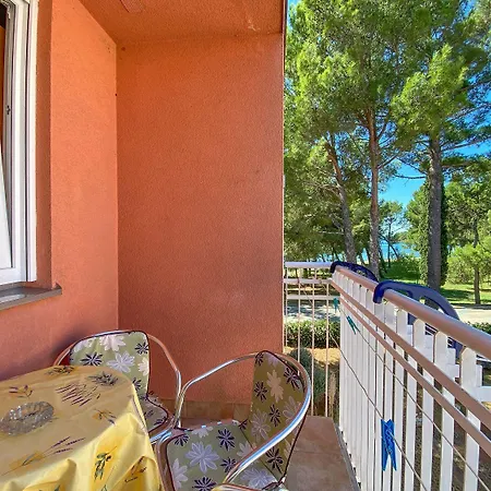 Apartman Cozy Nur 80 Meter Zum Strand Mit Meerblick, Privatparkplatz - Hundefreundlich *